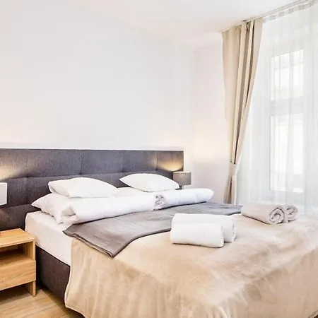 Bosacka Old Town - B28 *